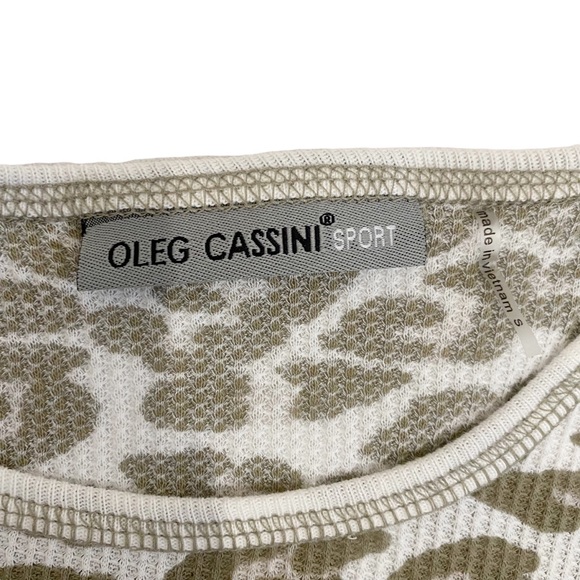 Oleg Cassini Sport Leopard Print Thermal Waffle Knit Top, Size Small - Picture 10 of 10